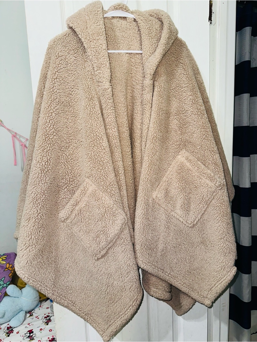 L.L. Bean Kids Hooded Sherpa Cape in Taupe